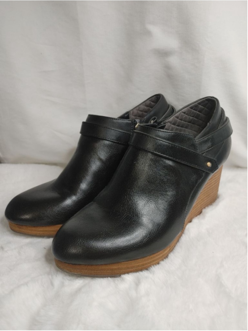 Women's Dr Scholl's WHAT'S GOOD Black Vegan Leather Wedge Ankle Boots Size 9